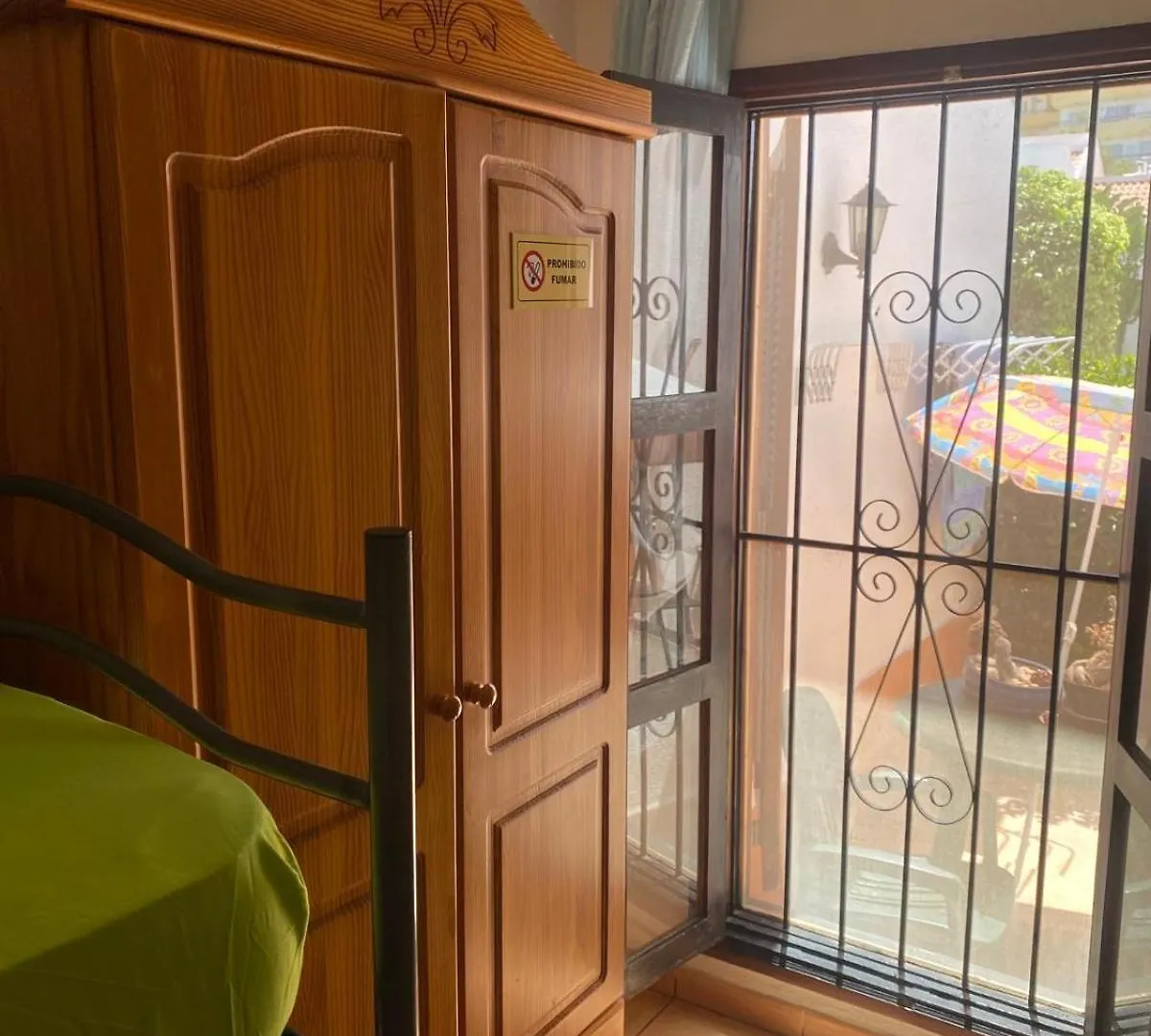 The Best House Tenerife Habitaciones Compartidas Costa Adeje  Spagna