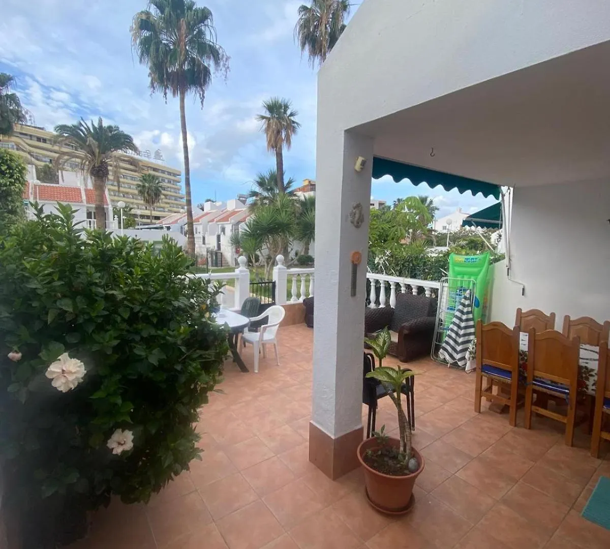 The Best House Tenerife Habitaciones Compartidas Costa Adeje  Affittacamere