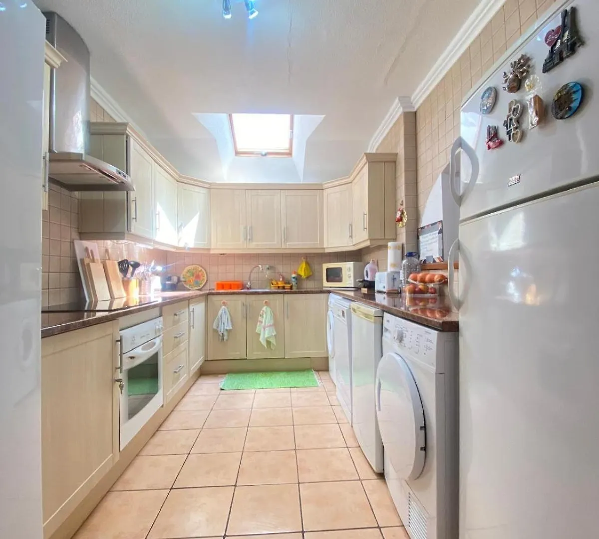 The Best House Tenerife Habitaciones Compartidas Costa Adeje  Guest house