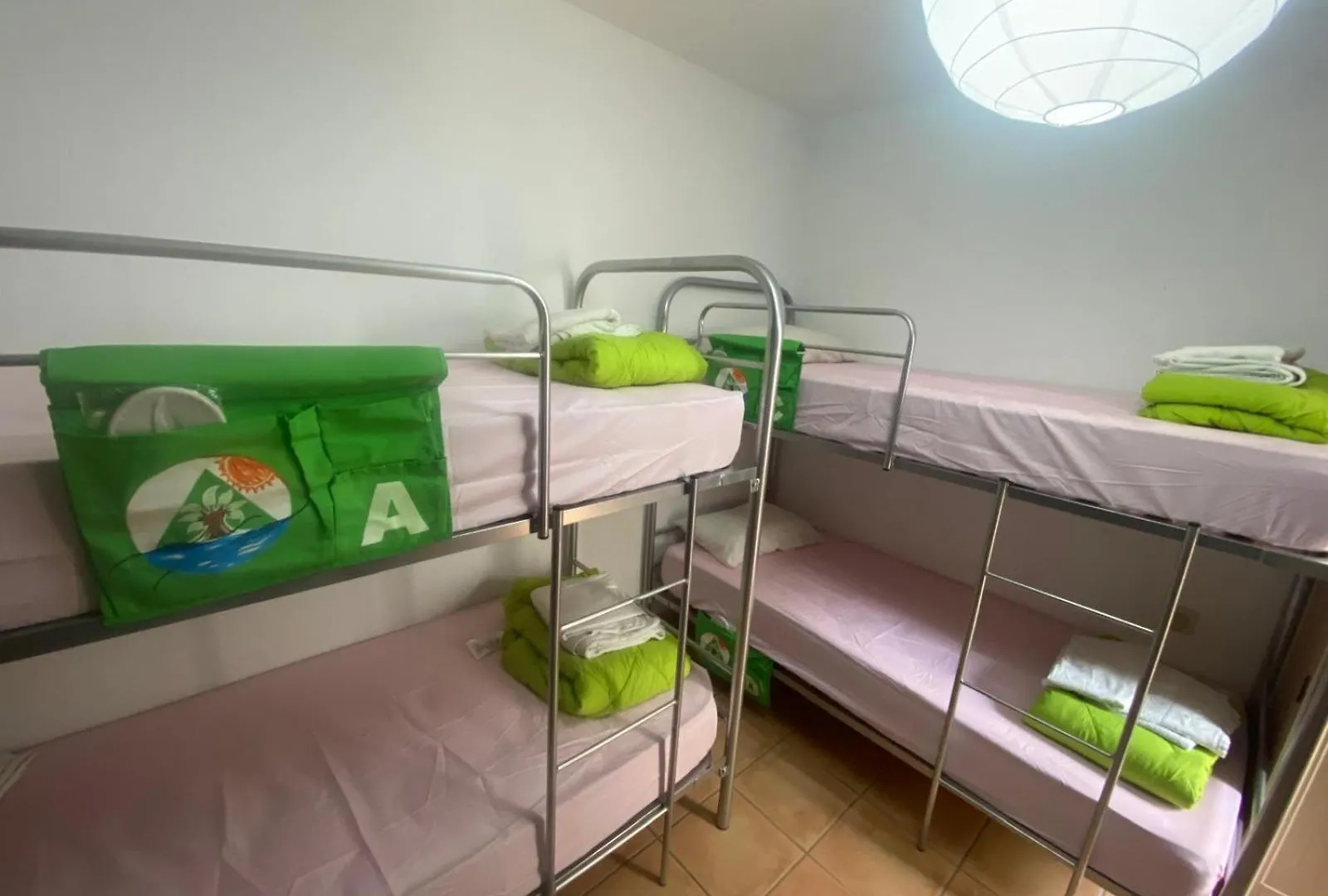 The Best House Tenerife Habitaciones Compartidas Costa Adeje  Affittacamere Costa Adeje (Tenerife)